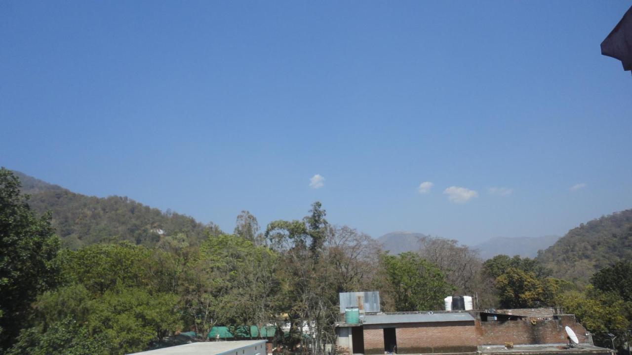 Hotel Satyartha Kāthgodām Exteriör bild